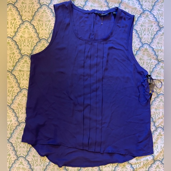 SIMPLY VERA by Vera Wang royal blue sleeveless pleated top L - Picture 3 of 4